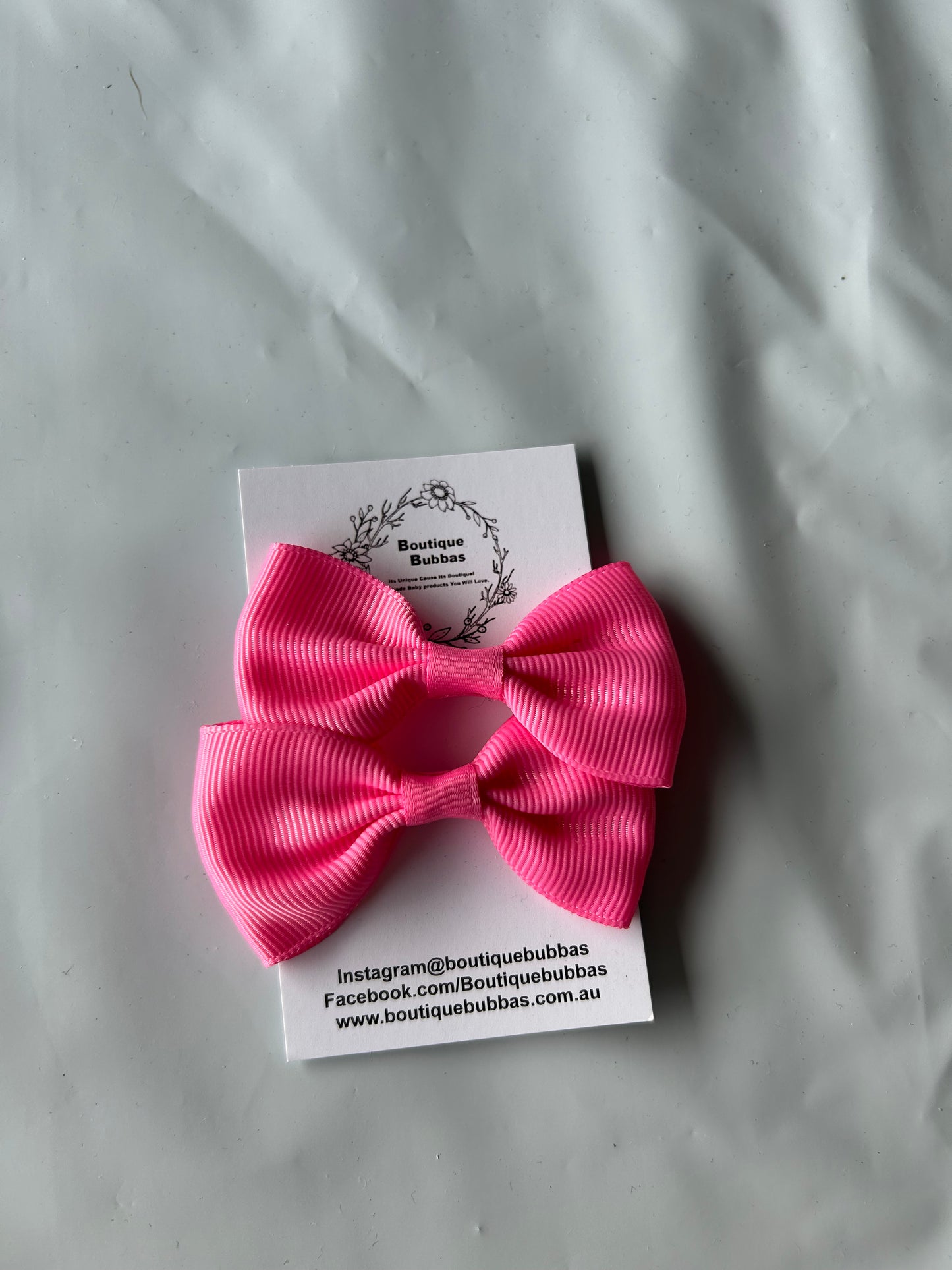 Hair bow ties