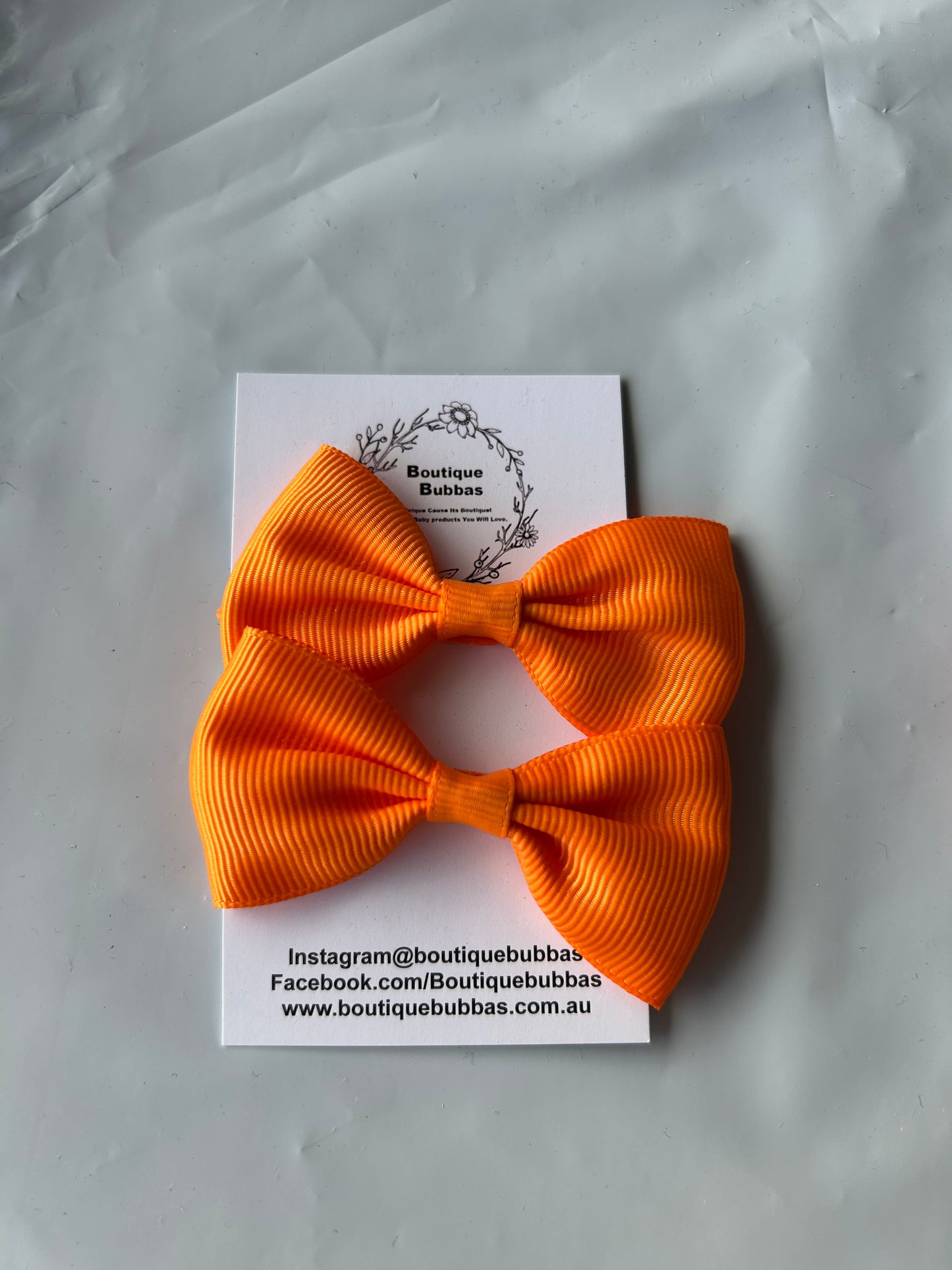 Hair bow ties